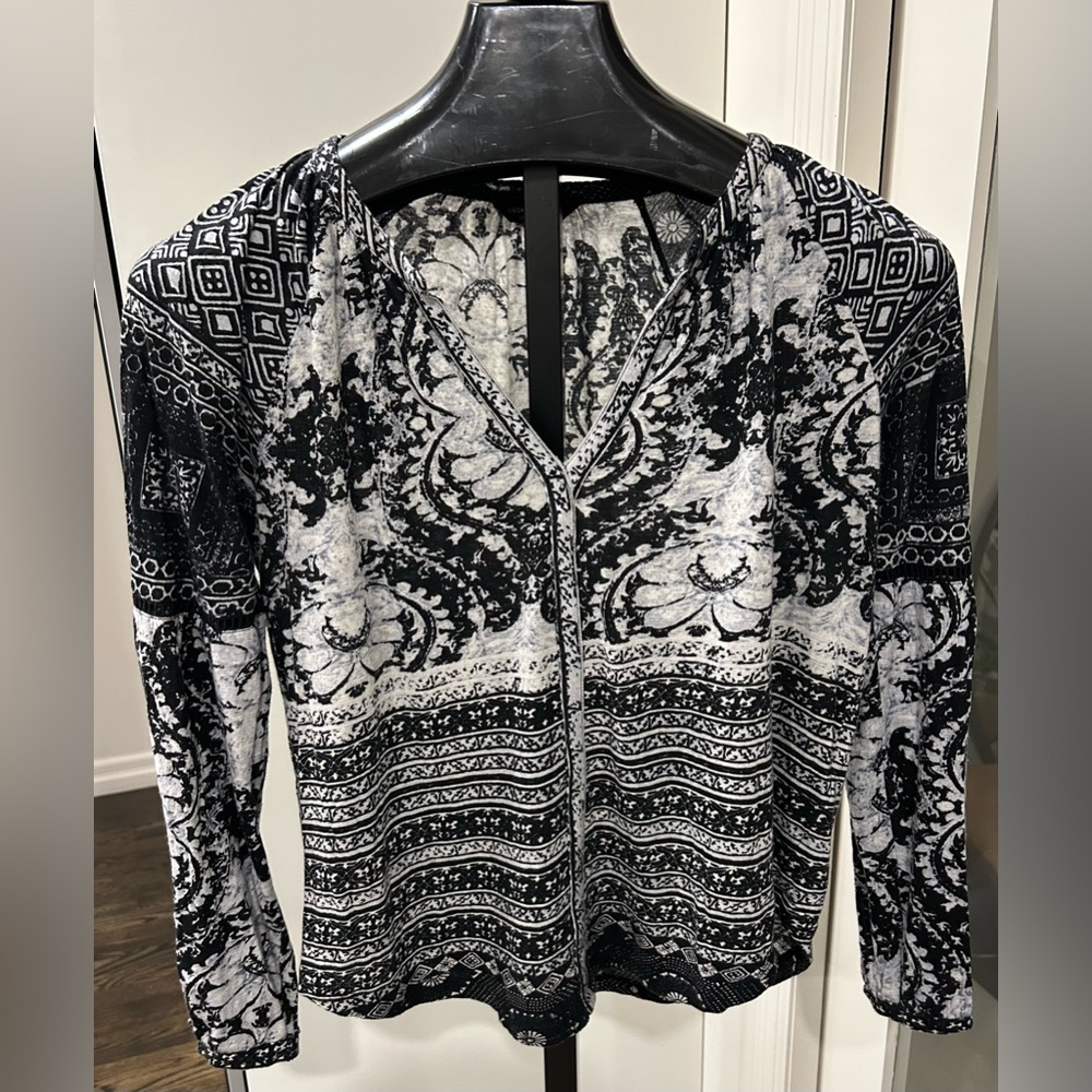 Lucky Brand Black and White Patterned Women's Top